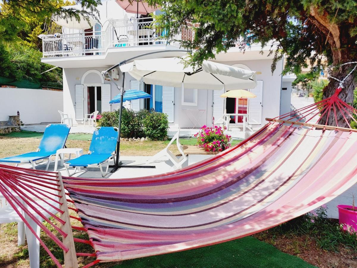 Leta Apartments Agios Georgios  Dış mekan fotoğraf