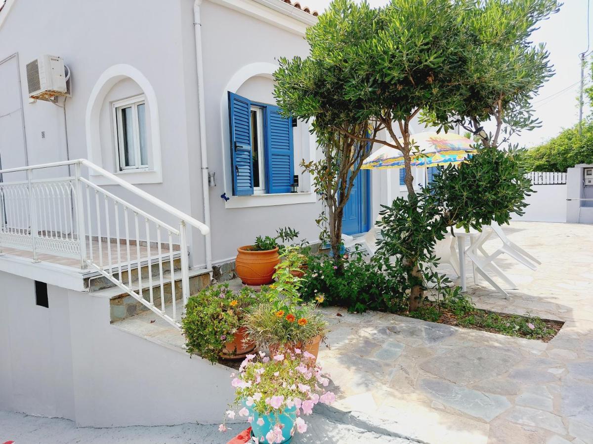 Leta Apartments Agios Georgios  Dış mekan fotoğraf