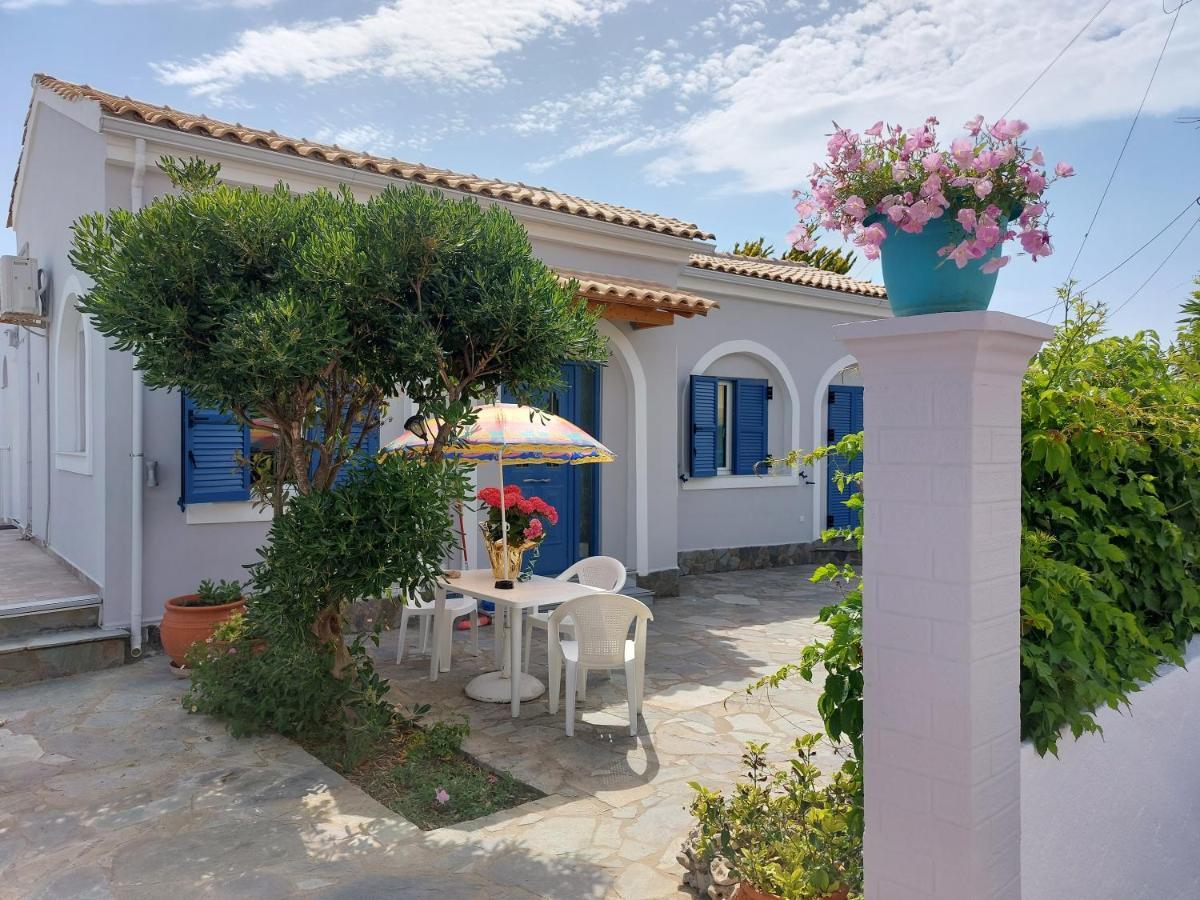 Leta Apartments Agios Georgios  Dış mekan fotoğraf
