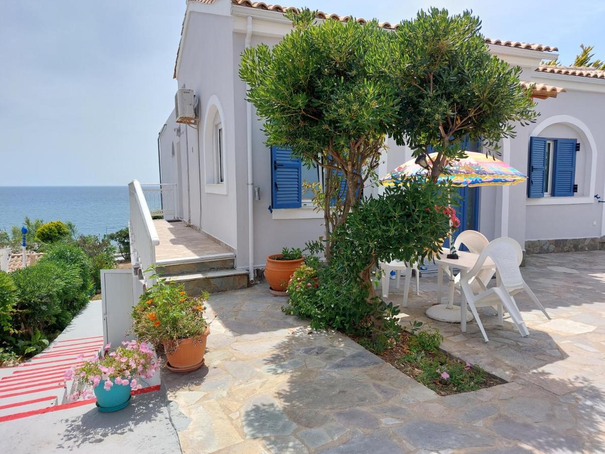 Leta Apartments Agios Georgios  Dış mekan fotoğraf